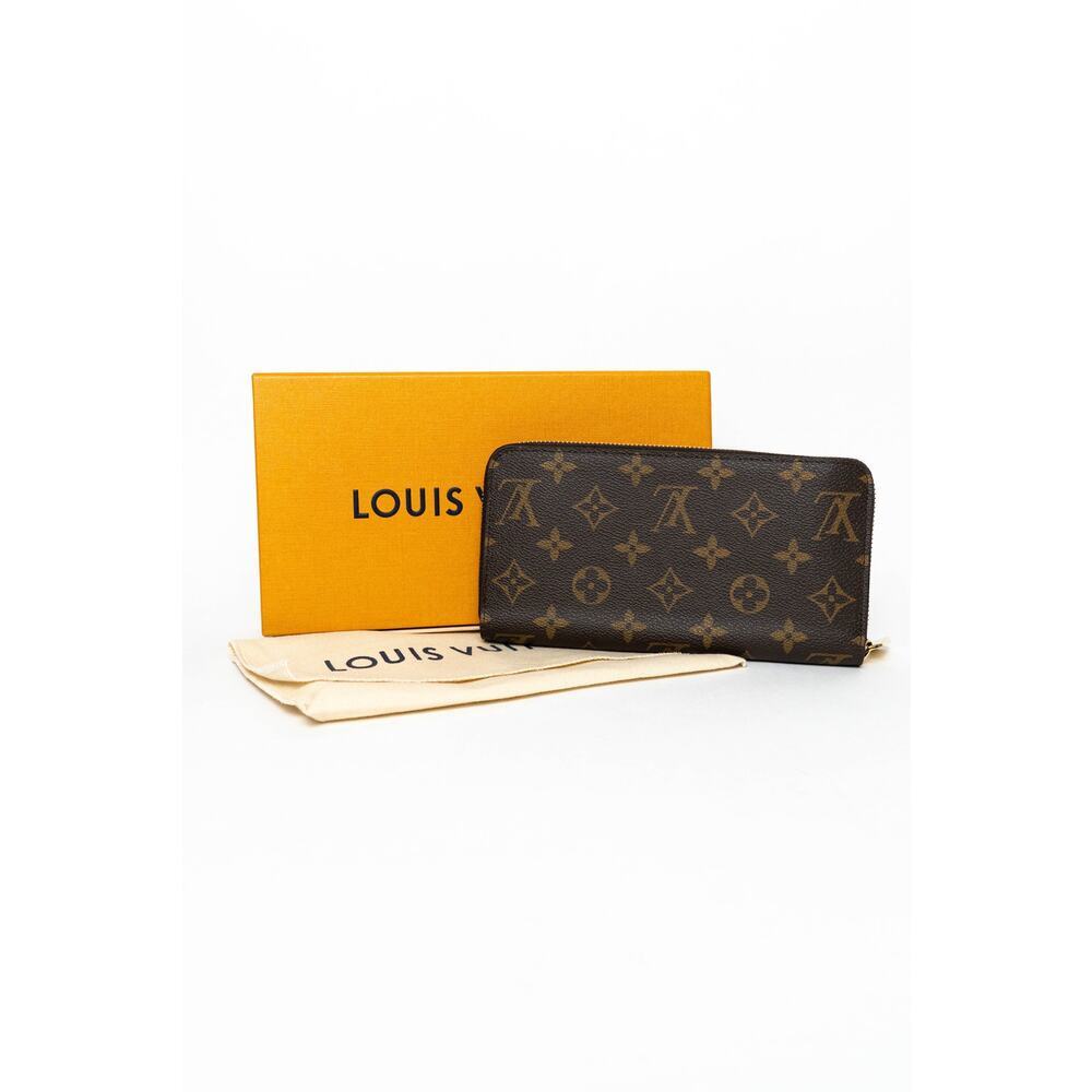 Louis Vuitton Monogram Zippy Wallet Fuchsia - Picture 8 of 8